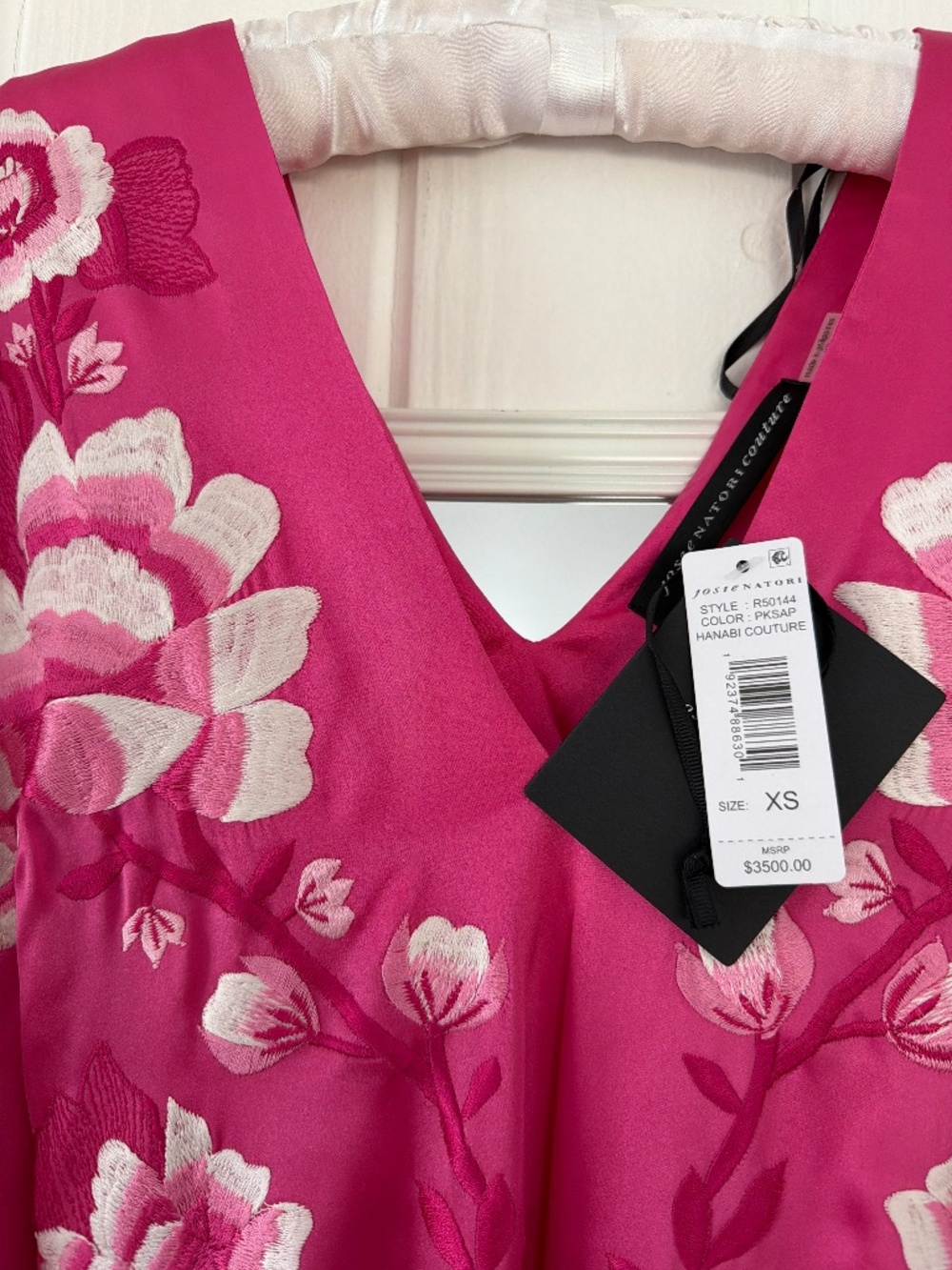 Natori Fuchsia silk NWT couture caftan